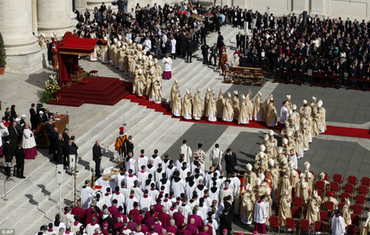 Pope inaugural Mass-march 19-3